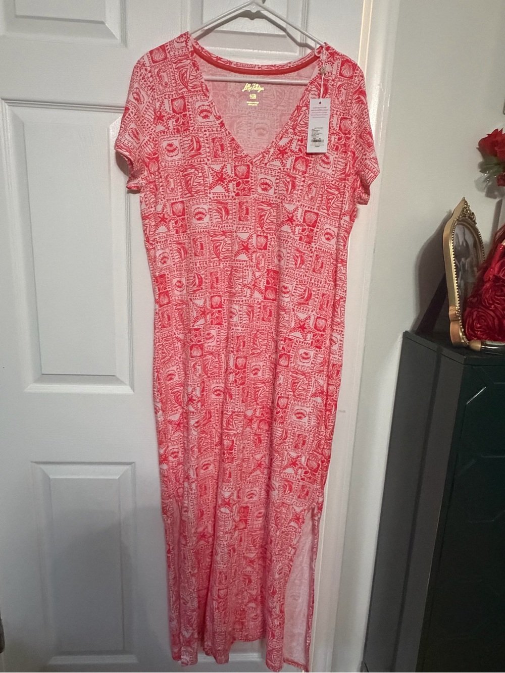 Lilly Pulitzer Red and White Shell-Print V-Neck Maxi Dress